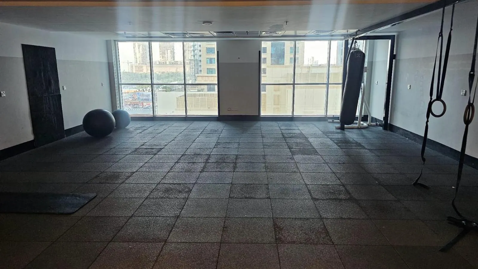 Homestay Dubai Marina Amazing Room & Sea View