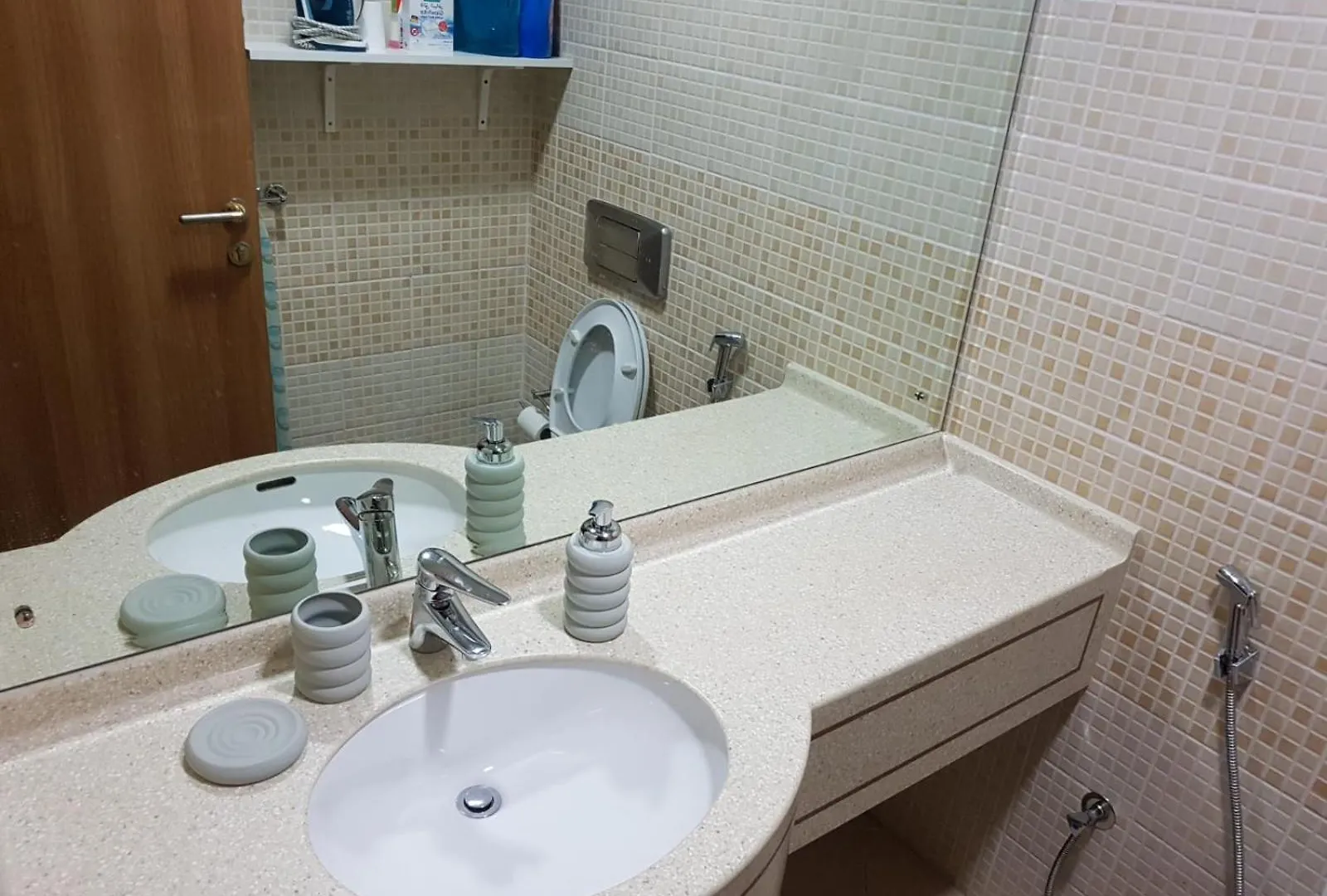 Dubai Marina Amazing Room & Sea View 0*,  United Arab Emirates